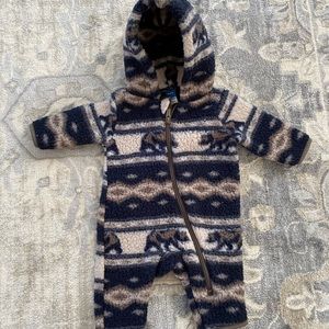 Old navy snowsuit